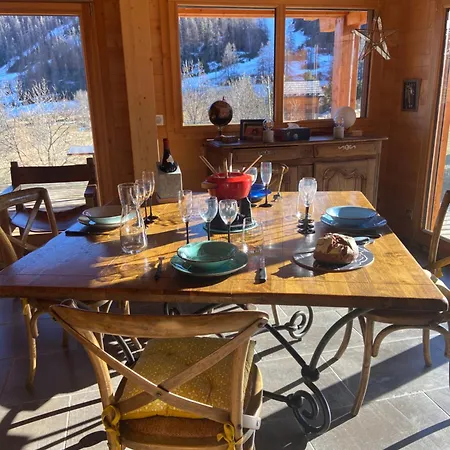 Luane Pres De Valberg Chalet Beuil